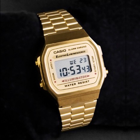 montre-casio-doree-retro-homme-et-femme-a168wg-9ef.jpg